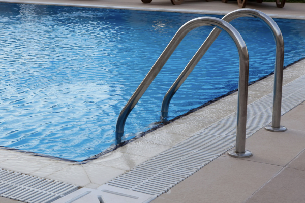 Illinois-Swimming-Pool-Liability_-Premises-Accidents-and-Attractive-Nuisance